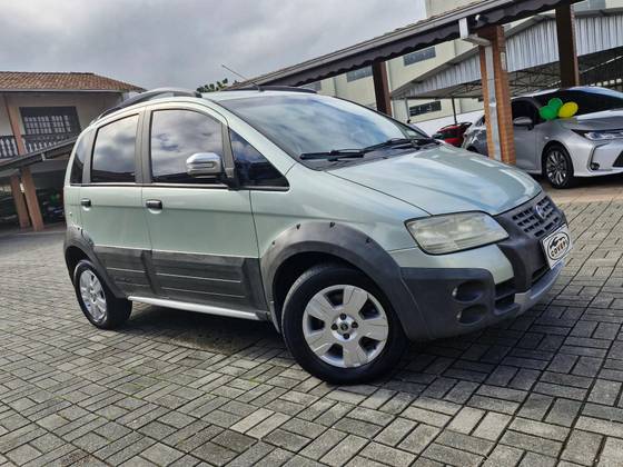 FIAT IDEA 1.8 MPI ADVENTURE 8V FLEX 4P MANUAL FIAT IDEA 1.8 MPI ADVENTURE 8V FLEX 4P MANUAL
